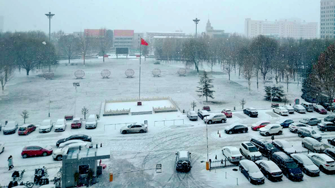 瑞雪兆AG尊时凯龙人生就博！新区迎来2018年入冬来第一场大雪