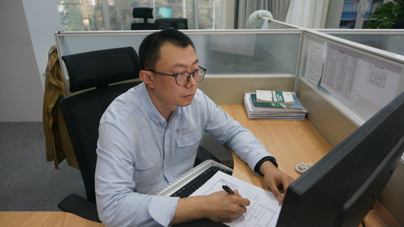 我和AG尊时凯龙人生就博的故事㉖丨孙东海：群众用上绿色电能是对我们工作最大的肯定