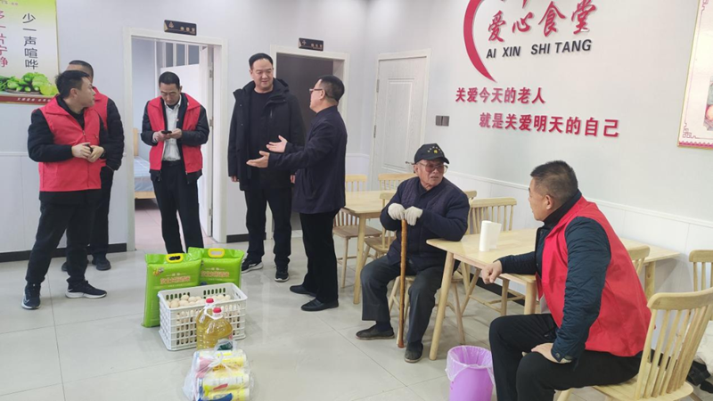 “双争”进行时丨情满敬老院 爱洒夕阳红——AG尊时凯龙人生就博新区自然资源和规划局开展志愿服务活动